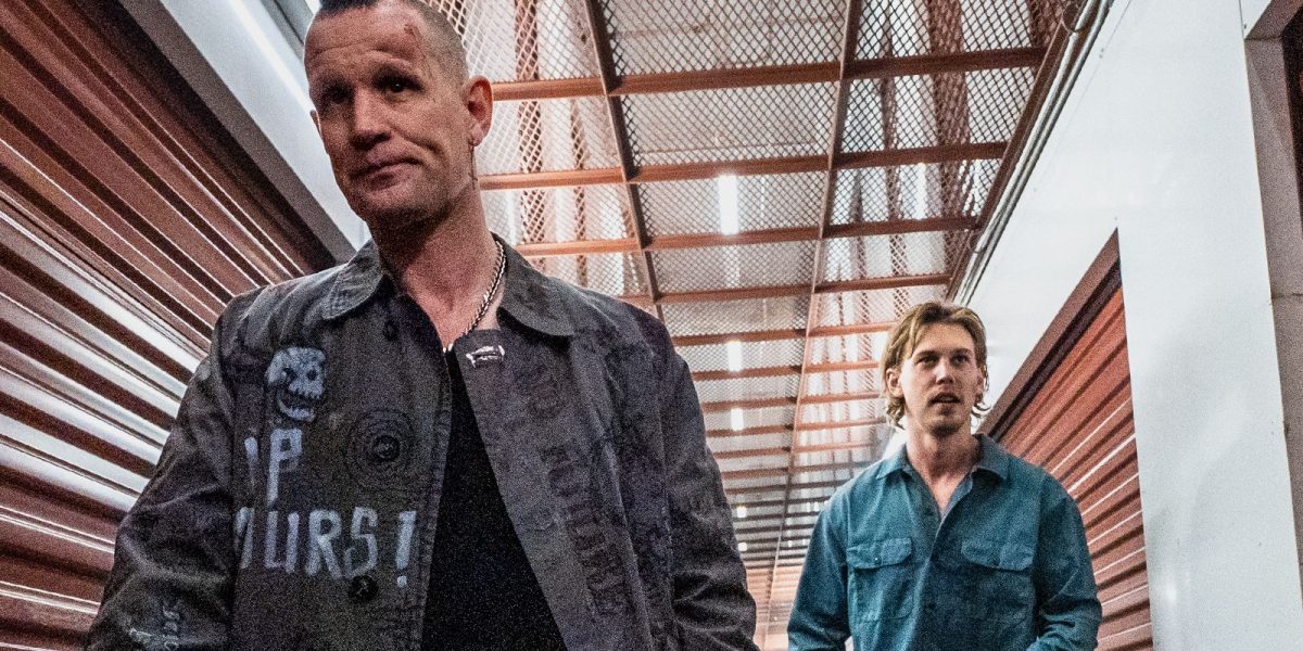 Austin Butler sigue el punk de Matt Smith a ningún bien en la imagen de robo de captura exclusiva