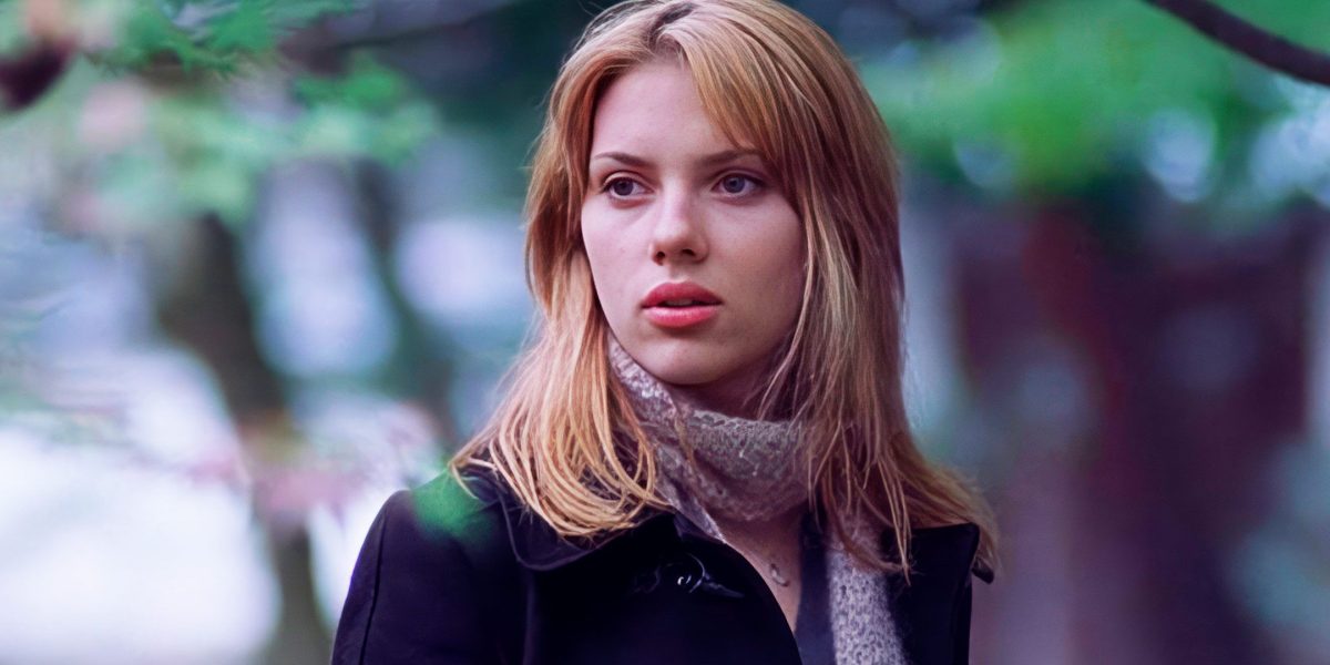 Scarlett Johansson recuerda haber sido encasado después de la carrera que define la carrera en el papel de 2003: "La novia, la otra mujer, un objeto sexual ..."