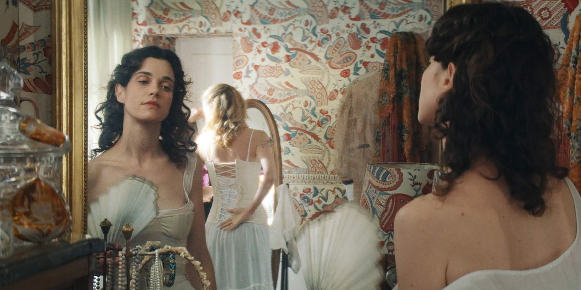 Jane Austen Wrecked My Life Review: una comedia romántica de corazón cálido que no es abrumador en sus elogios a Jane Austen, pero lo sientes sin metro