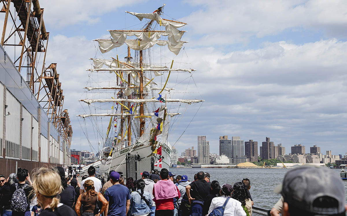 Alistan regreso a México de 180 cadetes del buque Cuauhtémoc