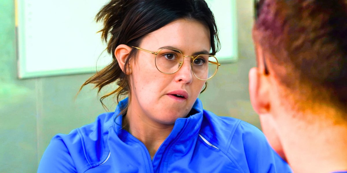 Debajo de la cubierta bajo: creo que Tzarina Mace-Ralph está repitiendo patrones problemáticos (se desprende como la chica mala, no Lara Rigby)