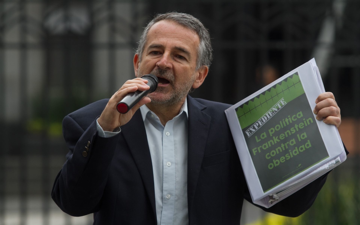 La democracia está en juego con la falta de regulación en redes sociales: Alejandro Calvillo