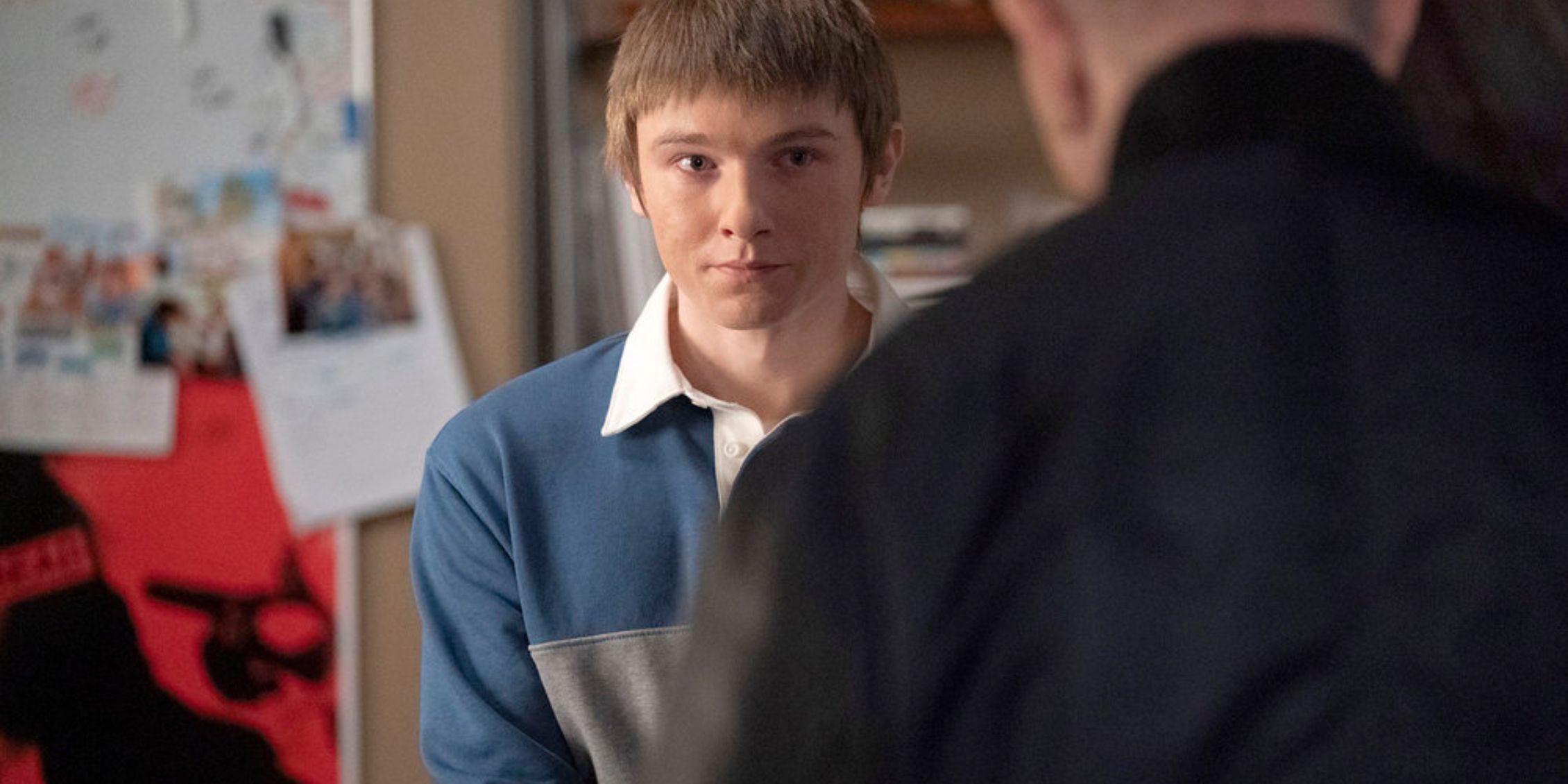 Fin habla con Atlas en Law & Order SVU