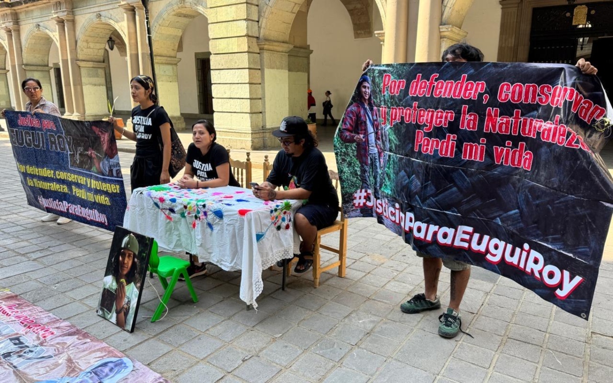 Reclaman cinco años de impunidad por asesinato de activista Eugui Roy en Oaxaca