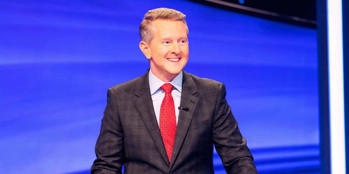 ¡Ken Jennings quiere jugar Family Feud & Jeopardy! Los fanáticos están aquí para eso