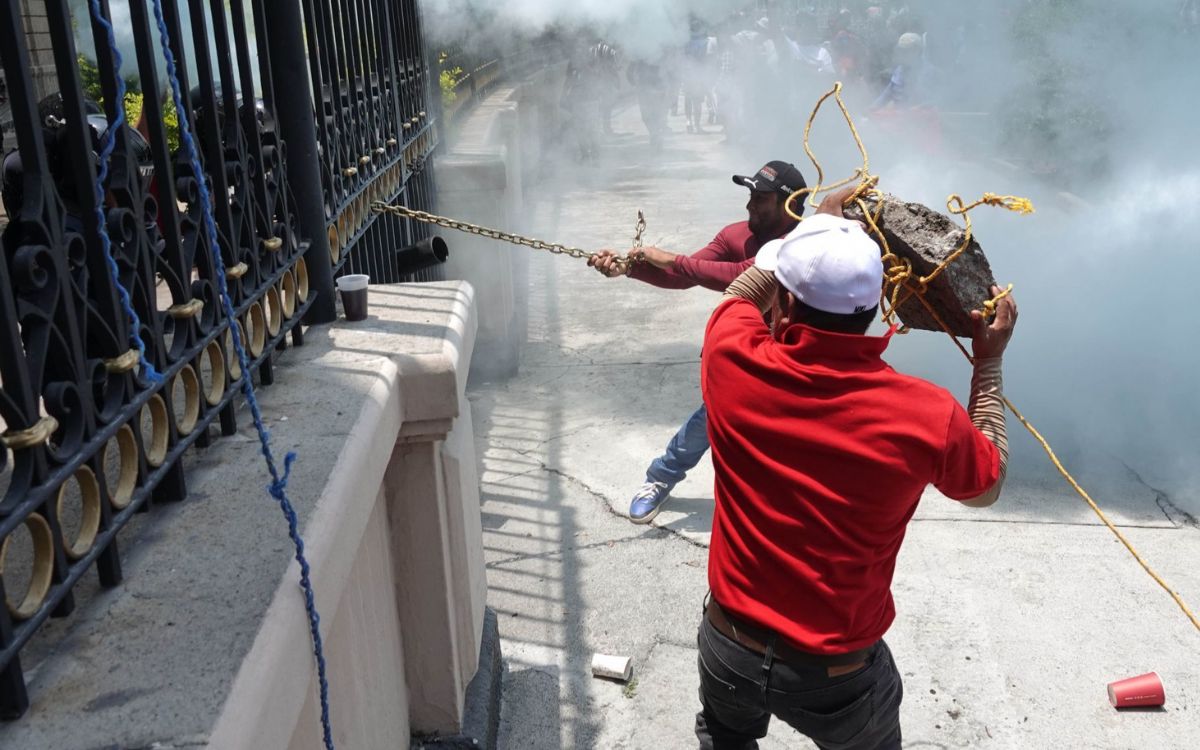 'Deslindarse o asumirlo': El mensaje de Sheinbaum a la CNTE tras intento de portazo a Segob