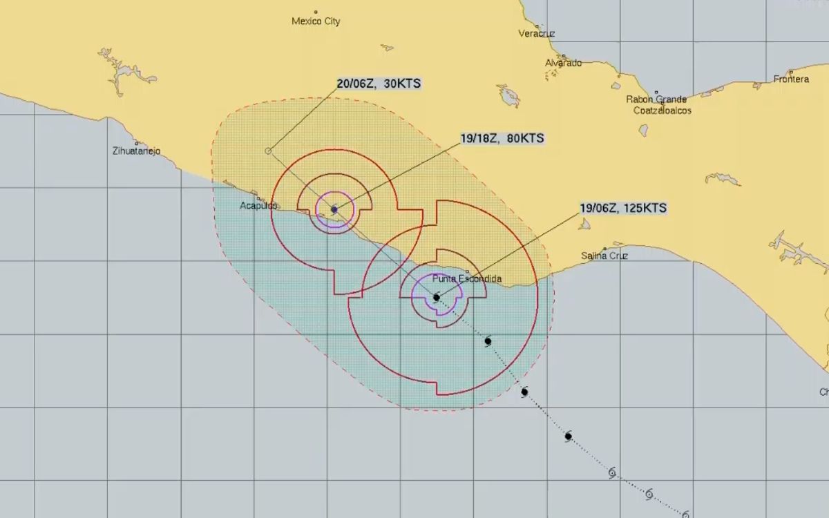 'Erick' seguirá avanzando en tierra hasta Michoacán como huracán categoría 1: Marina