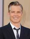 Moldada de la cabeza de Timothy Olyphant en el estreno mundial de Once Upon A Time in Hollywood