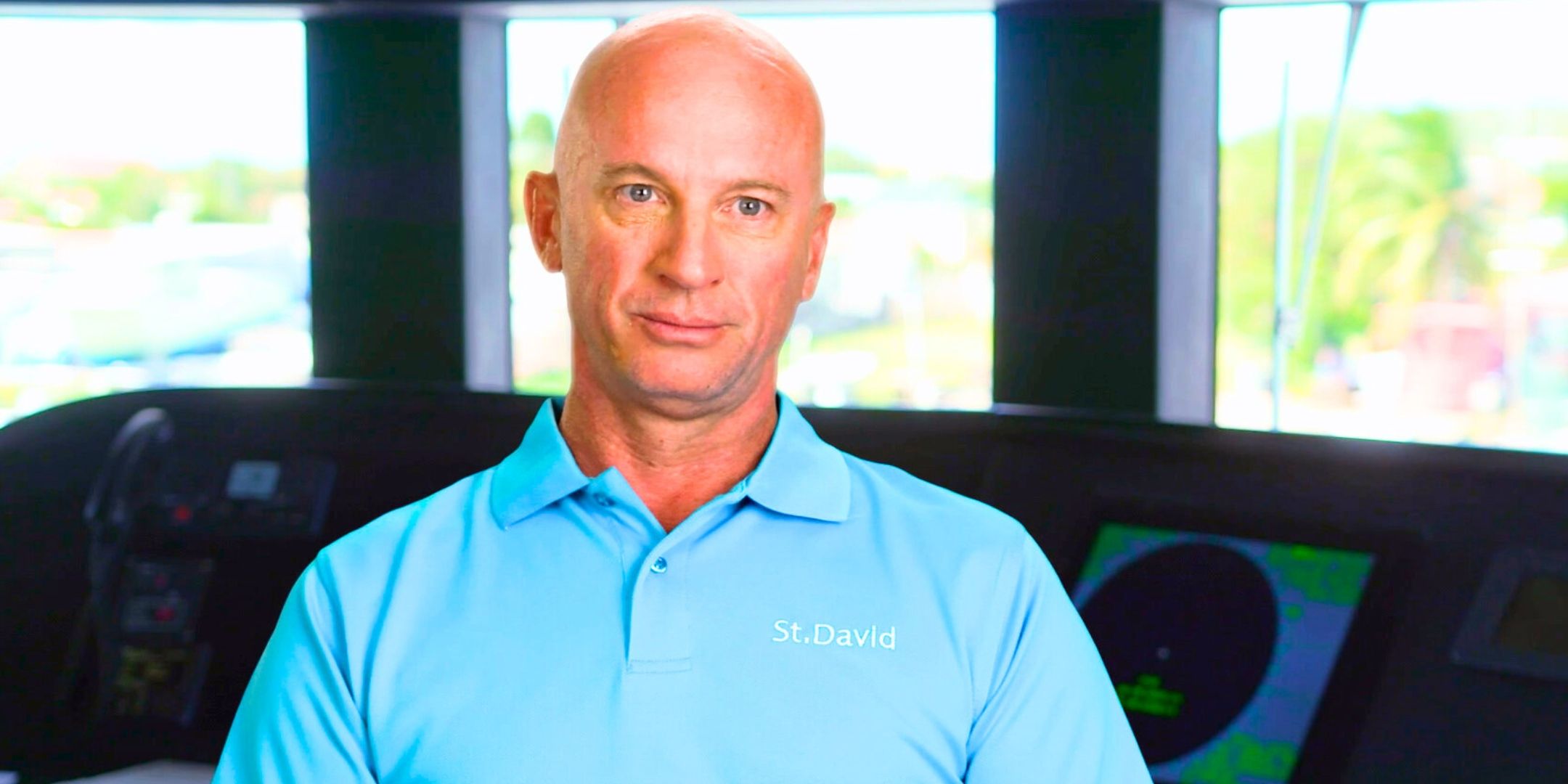 Debajo de la temporada 12, los fanáticos predicen que el Capitán Kerry disparará primero a este miembro del elenco (a menos que renunciaran)