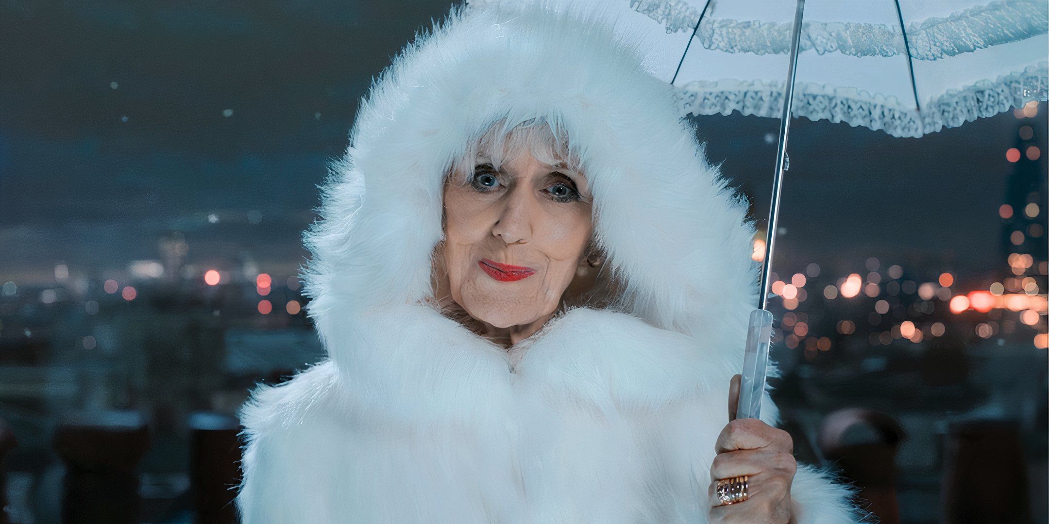 Ahora veo por qué Doctor Who’s Sra. Flood llevaba viejos disfraces de compañeros