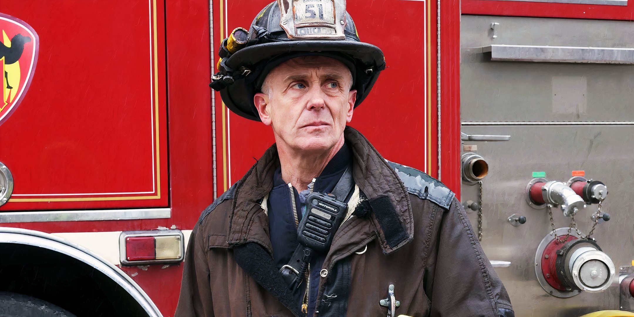 La actualización de la temporada 14 de Chicago Fire confirma el futuro de Herrmann en Firehouse 51 después de su gran sacrificio por Mouch