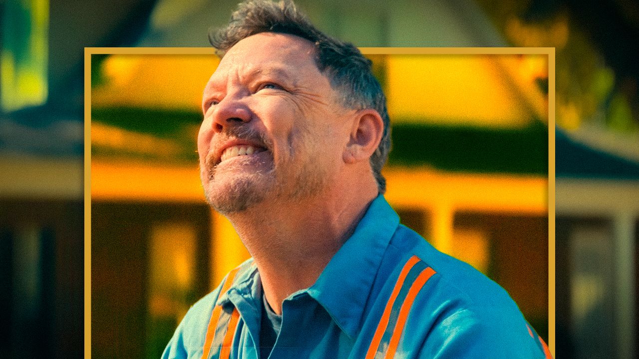 “No es una película que te entregue en un plato”: Matthew Lillard desempaqueta sorprendentemente emocional New Stephen King Adaptation Life of Chuck