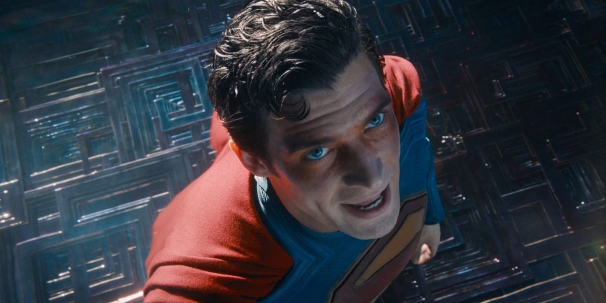 El hombre de acero de James Gunn desata totalmente su poder de visión de calor en New Superman Trailer