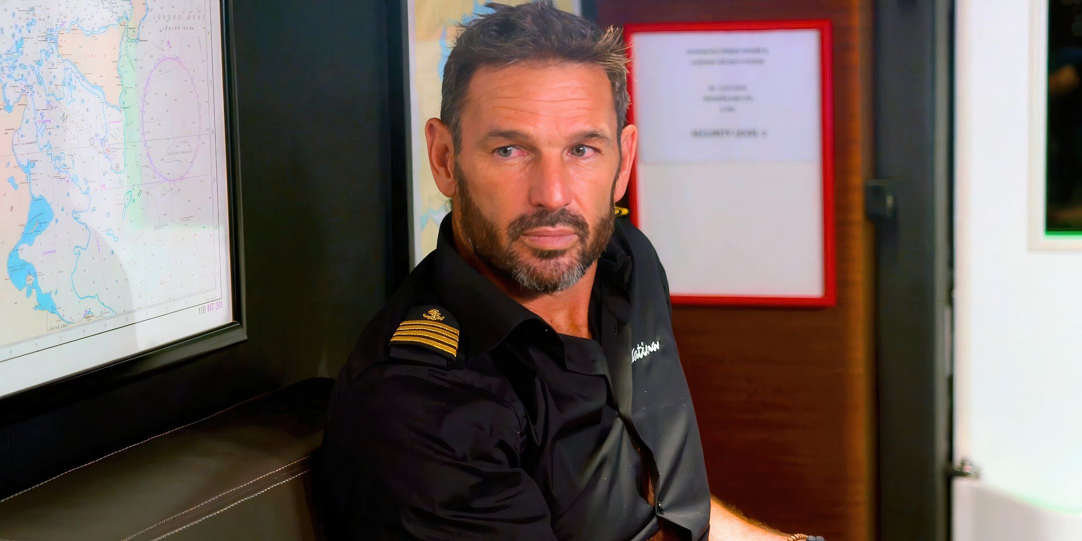 Debajo del truco del casco de disco del capitán de Deck Down Under, siempre me ha frotado de la manera incorrecta