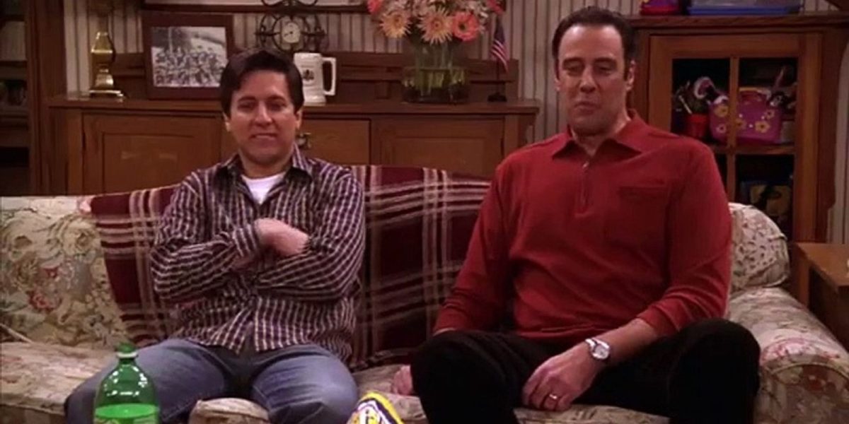 Todo el mundo ama a Raymond Star aborda el reinicio potencial y por qué "no sería correcto para el público"