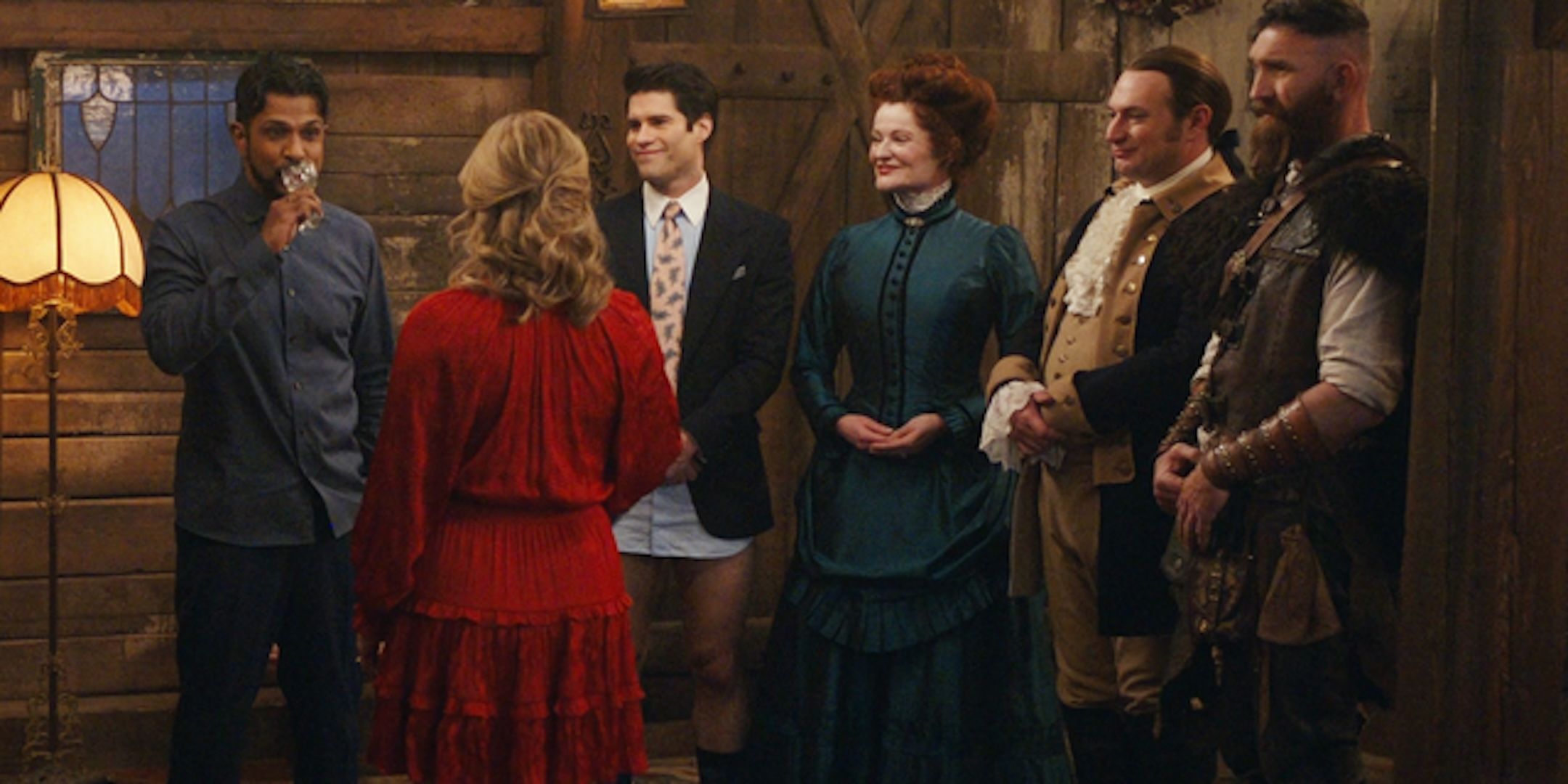 Los comentarios de esta estrella de iZombie me han convencido de que la temporada 5 de Ghosts es la oportunidad perfecta para una reunión