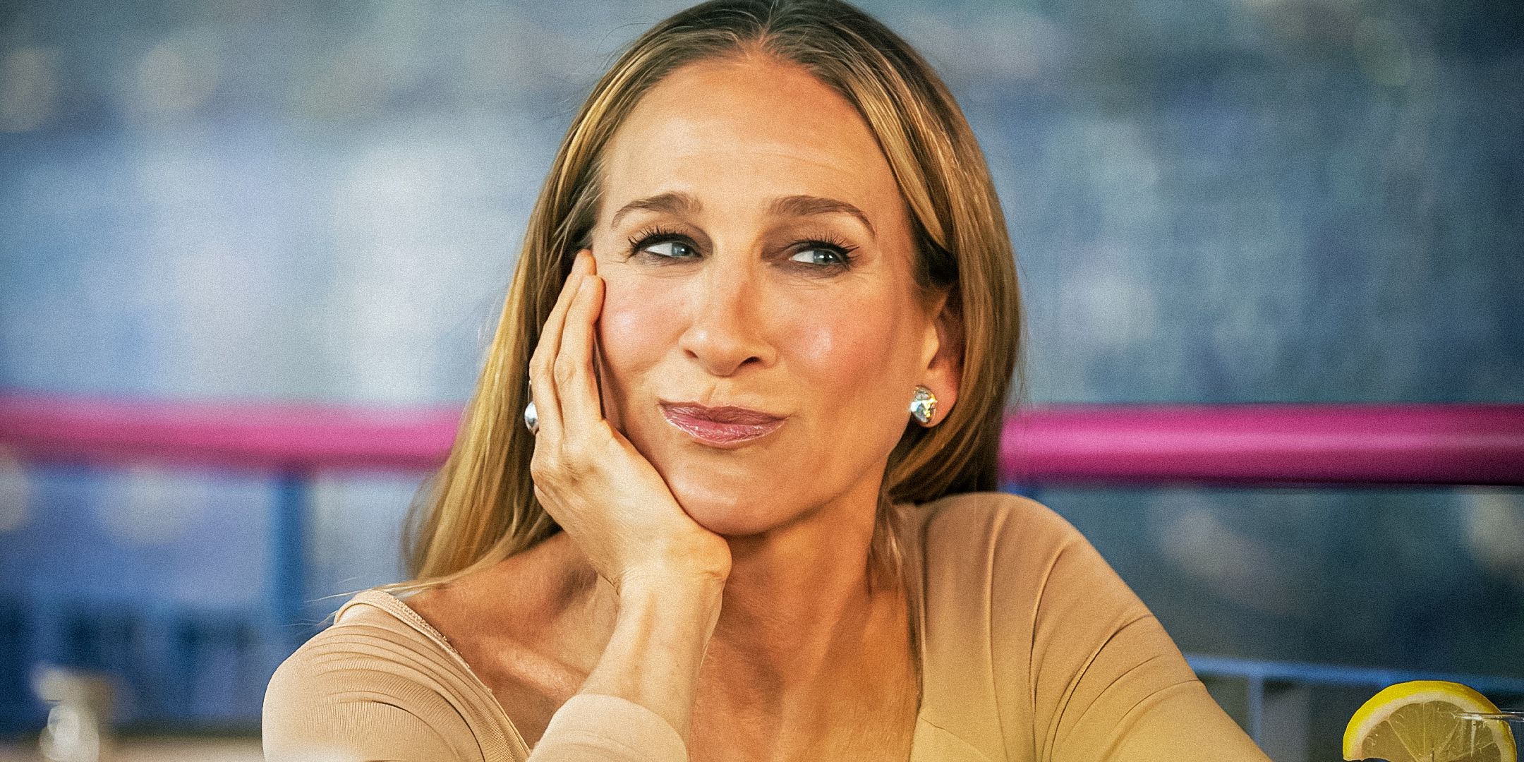 El renacimiento de Sex and the City trajo sutilmente al mayor personaje OG desaparecido (nuevamente) después de un cameo masivo de la temporada 2