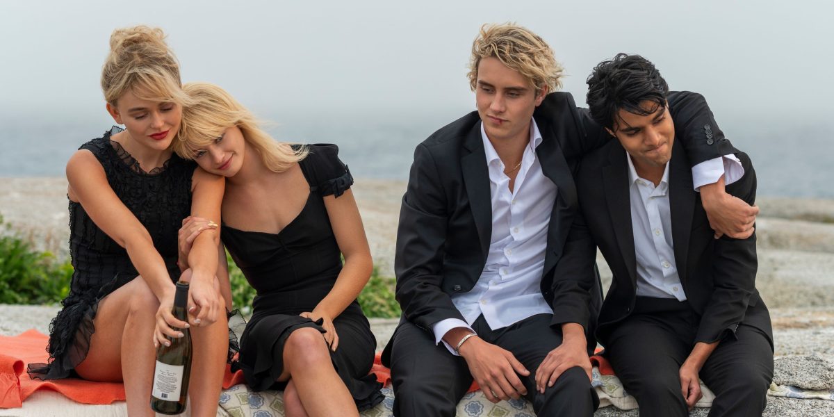 A qué hora fuimos mentirosos se estrena en el video principal