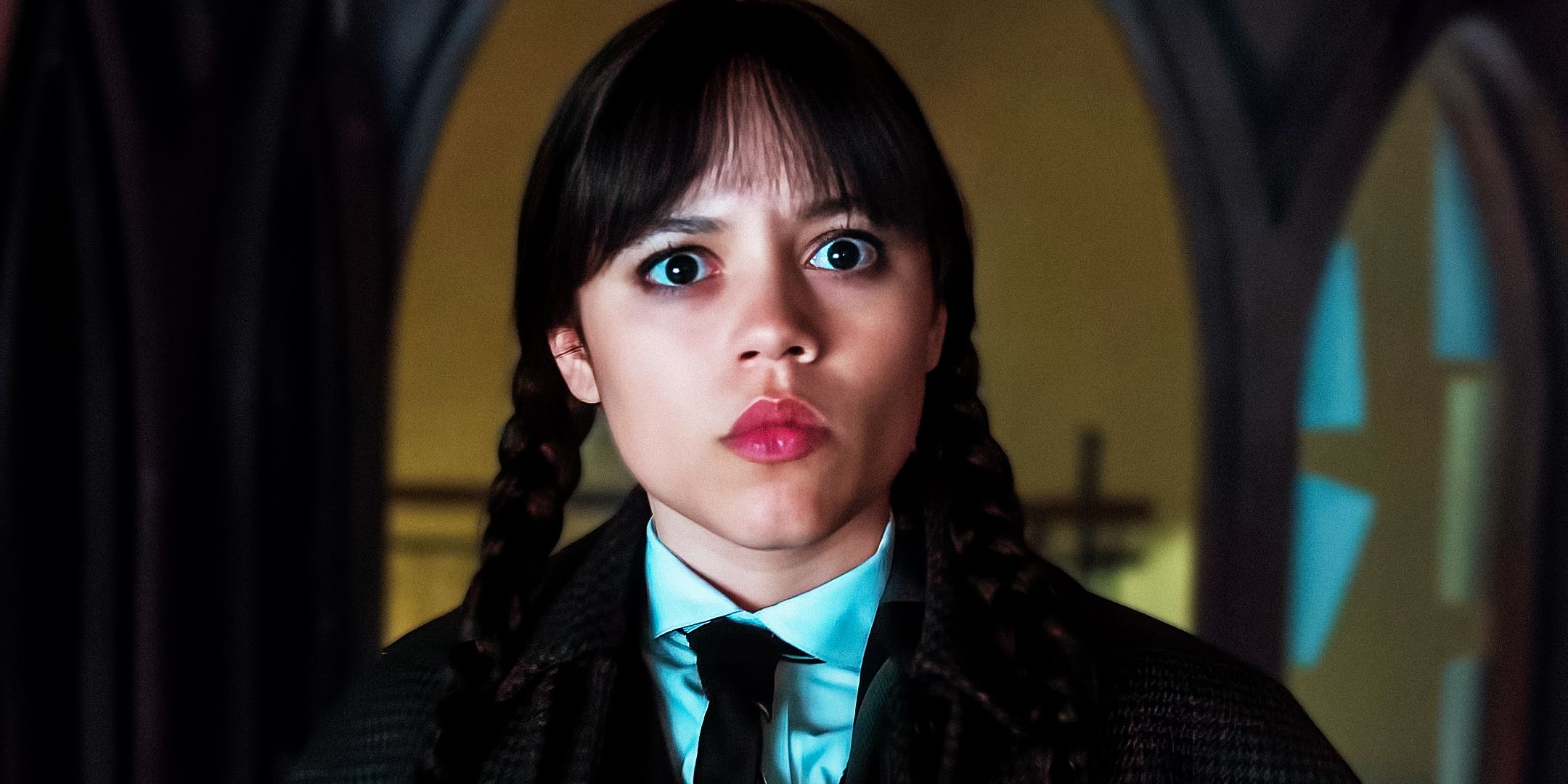 Netflix lanza los primeros 6 minutos de metraje de la temporada 2 del miércoles de la temporada 2 y confirma el nuevo personaje aterrador de Haley Joel Osment