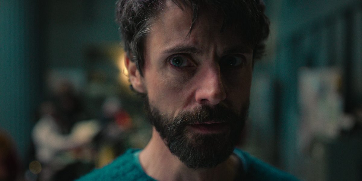 El nuevo thriller de crimen de Netflix de la reina Gambit Creator debuta con una impresionante puntuación de Rotten Tomatoes