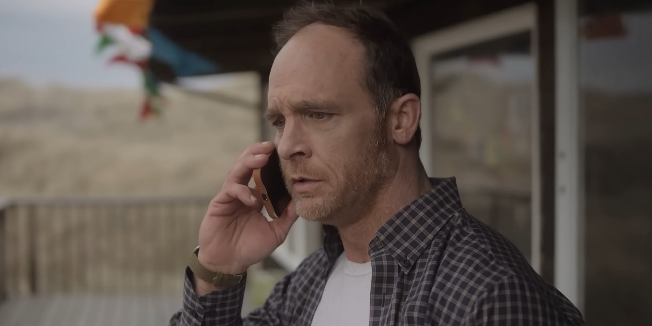 Alma y The Wolf Review: Este misterio de terror lleno de lobo fue un gran campamento involuntario hasta que el giro lo arruinó para mí