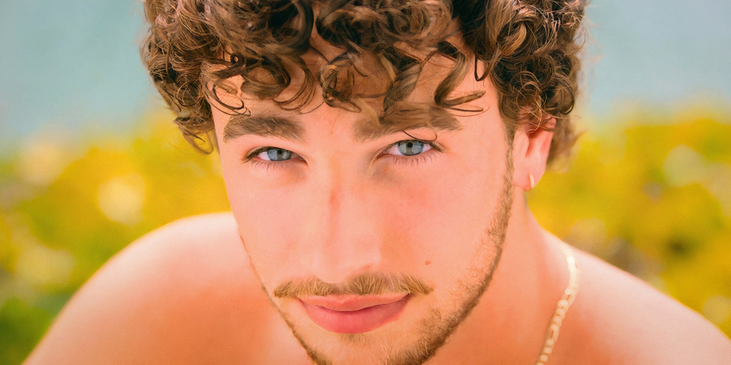 Elan Bibas de Love Island USA se está comparando con esta estrella, y todo lo que necesitas saber