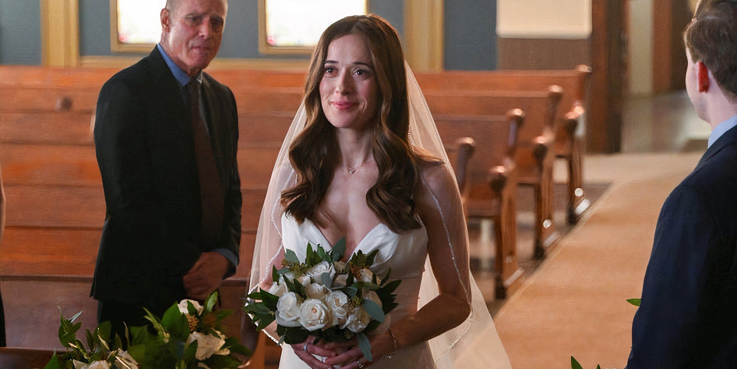 El productor de PD de Chicago defiende muy poco de la boda tan esperada de Burgess & Ruzek en el final de la temporada 12: “Fue demasiado discordante”