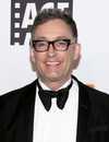 Tiro en la cabeza de Tom Kenny