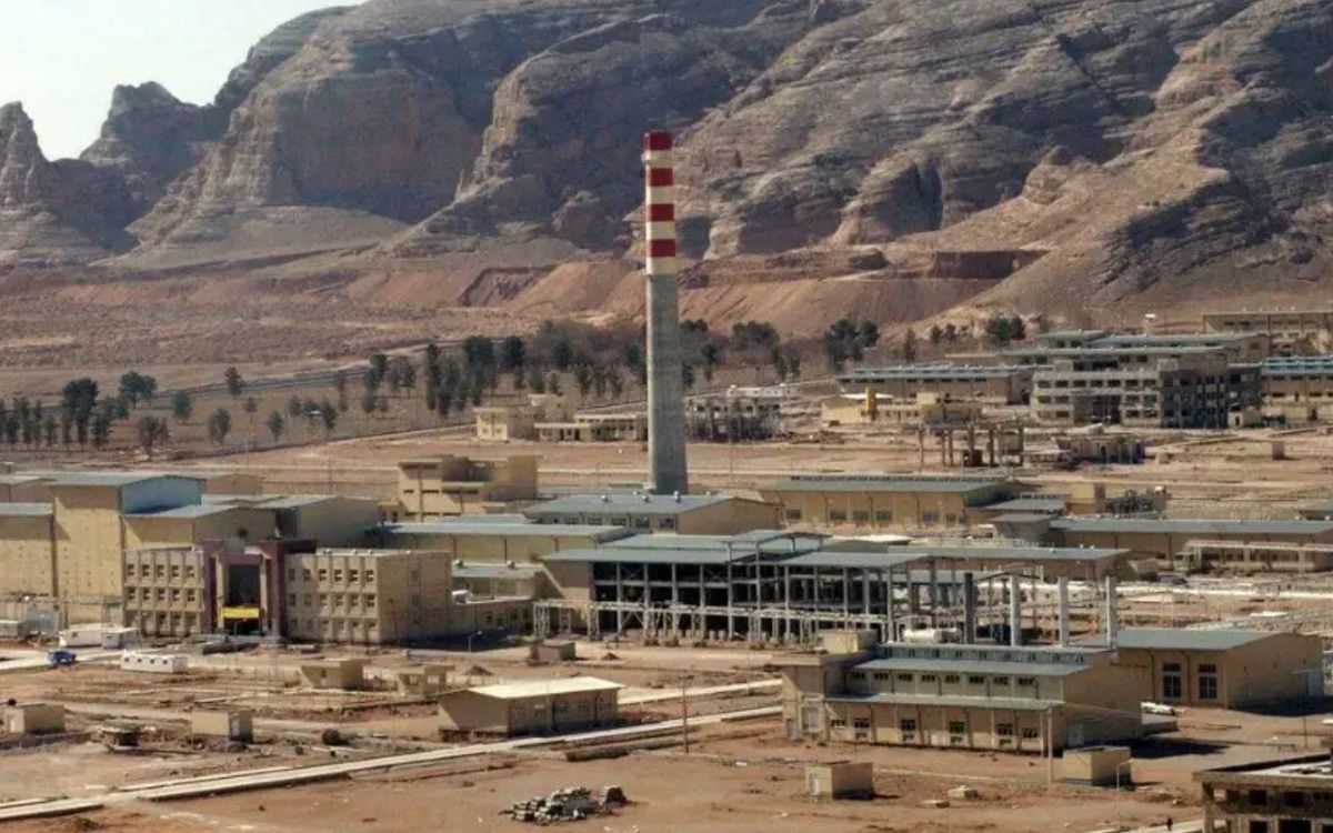 Aviones israelíes bombardean planta nuclear en Isfahán; continúa la ofensiva