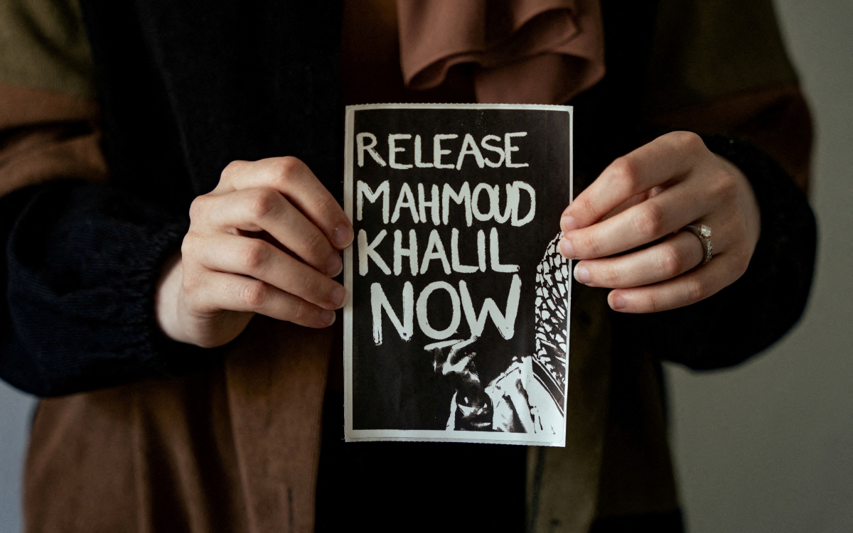 Gobierno de Trump desacata orden judicial de liberar al estudiante Mahmoud Khalil