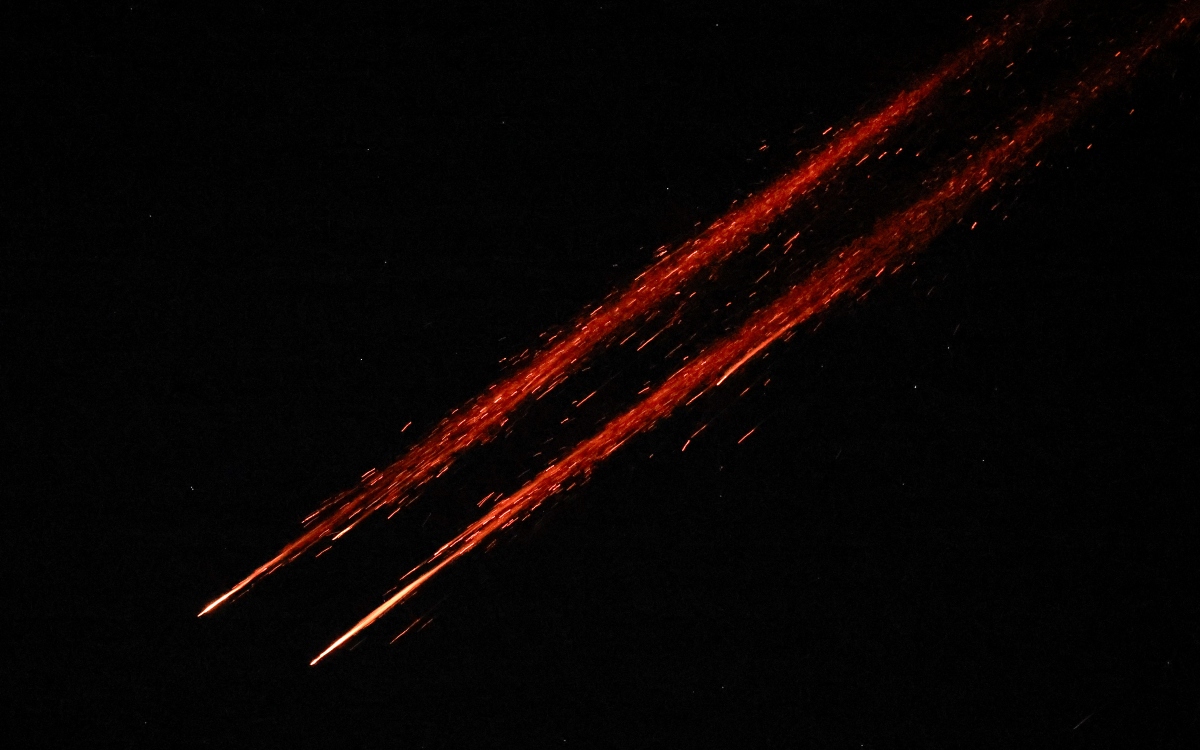 Israel bombardea el Teherán, mientras Ejército intenta interceptar misiles lanzados desde Irán