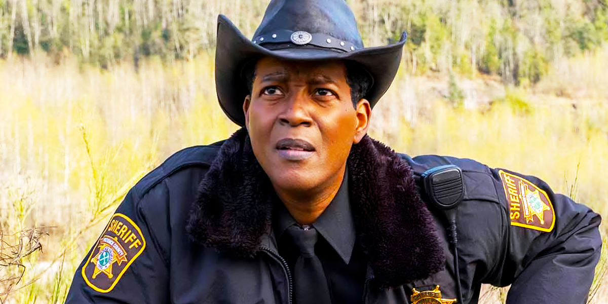 La temporada 4 residente alienígena finalmente admite el mayor defecto del sheriff Mike mientras establece un cambio de historia importante tan esperado