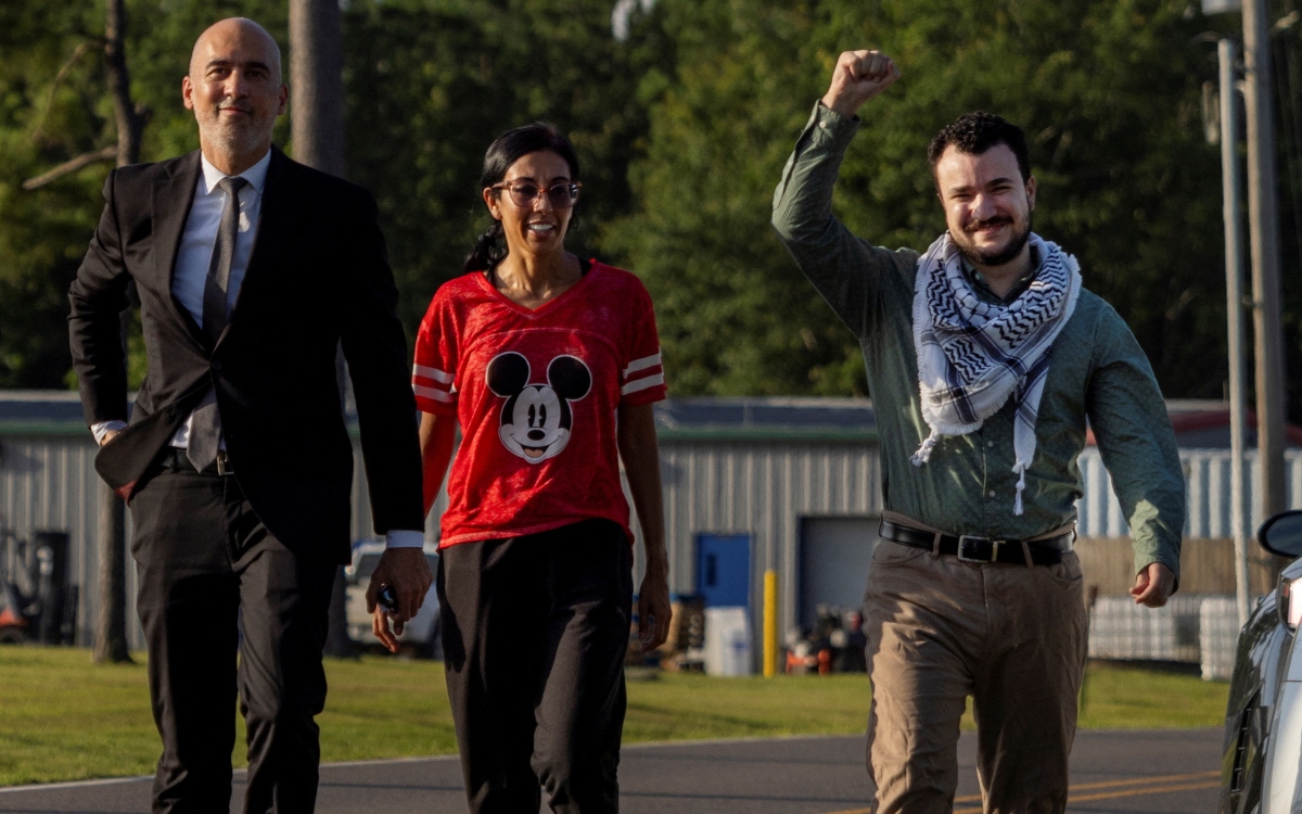 Liberan al activista palestino Mahmoud Khalil de cárcel de EU