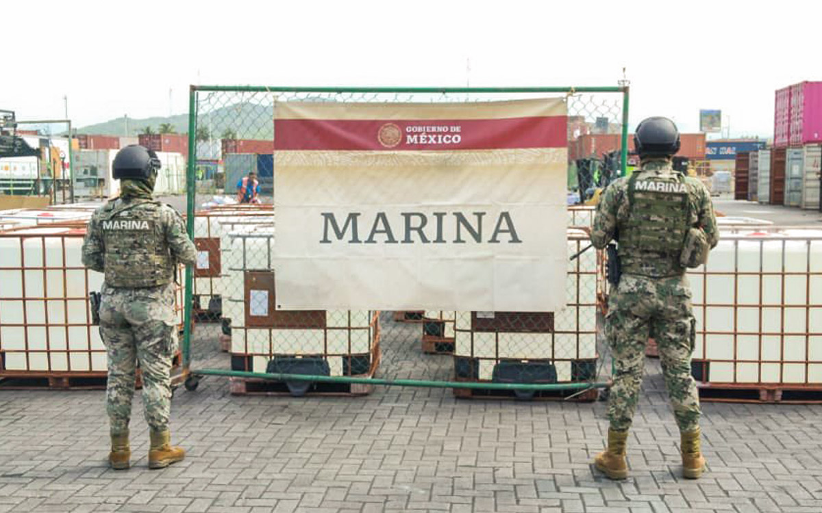 Marina asegura más de 21 toneladas de precursores químicos en el puerto de Manzanillo