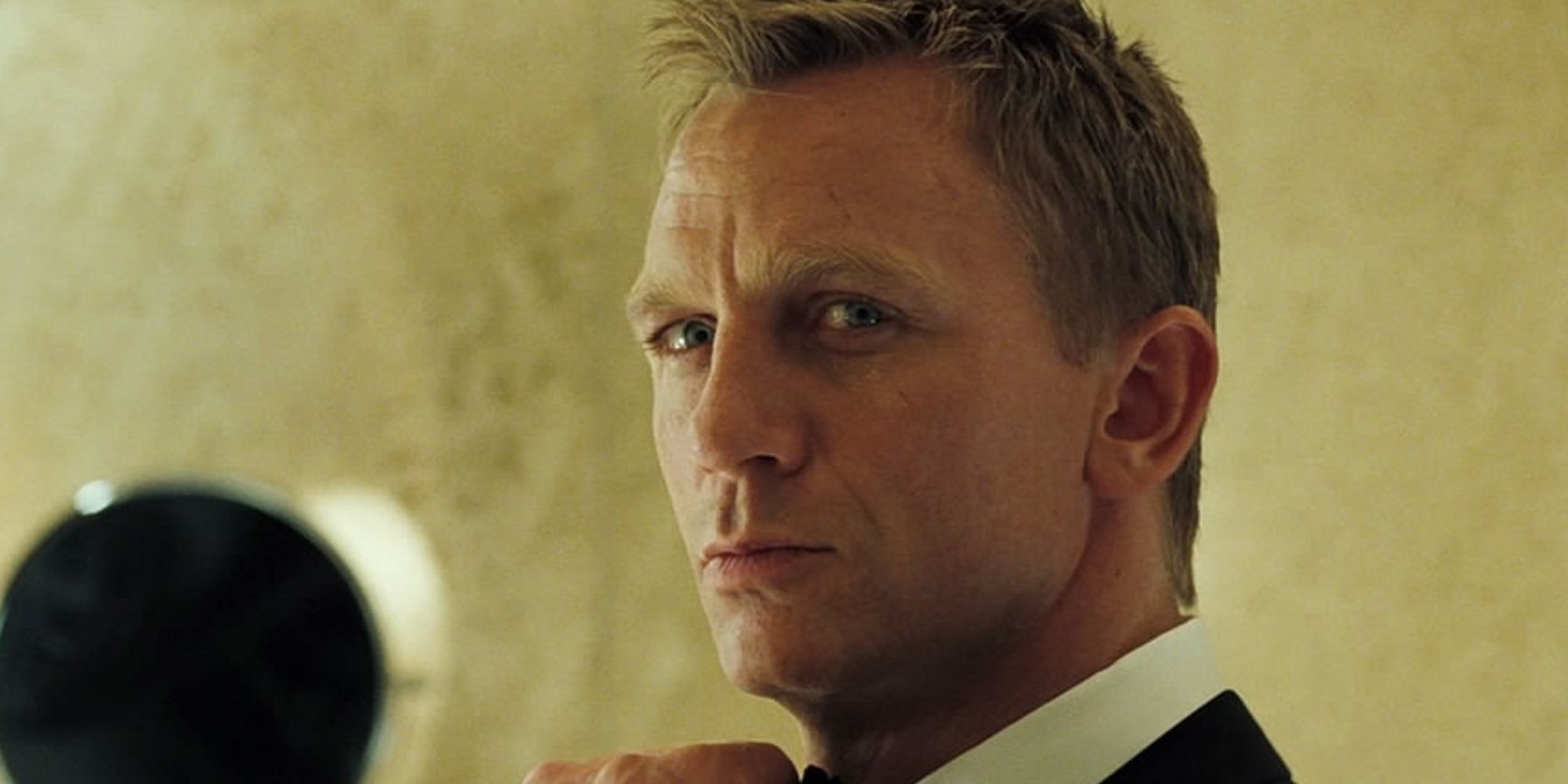No Fan James Bond se dio cuenta del hace 19 años de que la primera película de Daniel Craig fue el final de una era