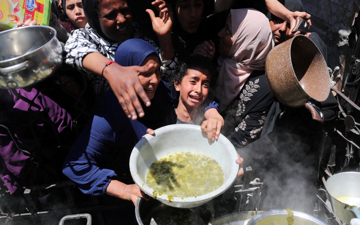 ONU pide a Israel finalizar bloqueo en Gaza y condena su uso del hambre como arma