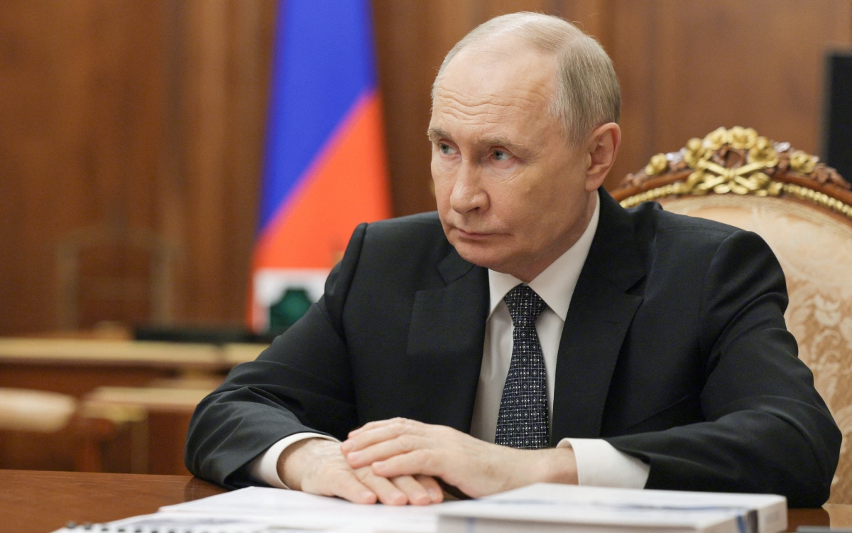 Rusia ha dicho a Israel que no hay pruebas de que Irán quiera armas nucleares: Putin