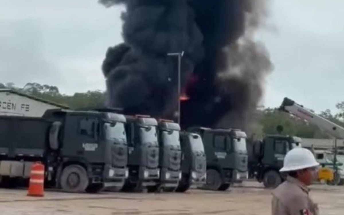 Q. Roo | Explosión e incendio en Tren Maya provocan cierre carretero