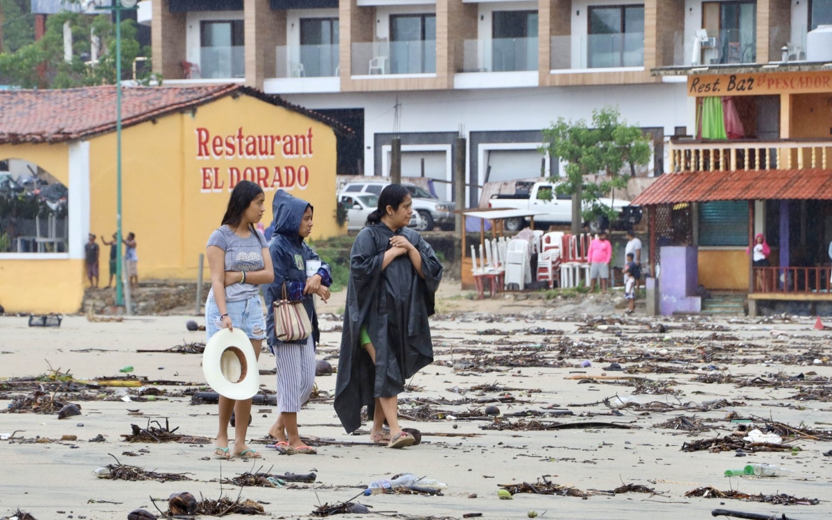Save the Children reparte víveres como respuesta humanitaria en Oaxaca tras paso de huracán Erick