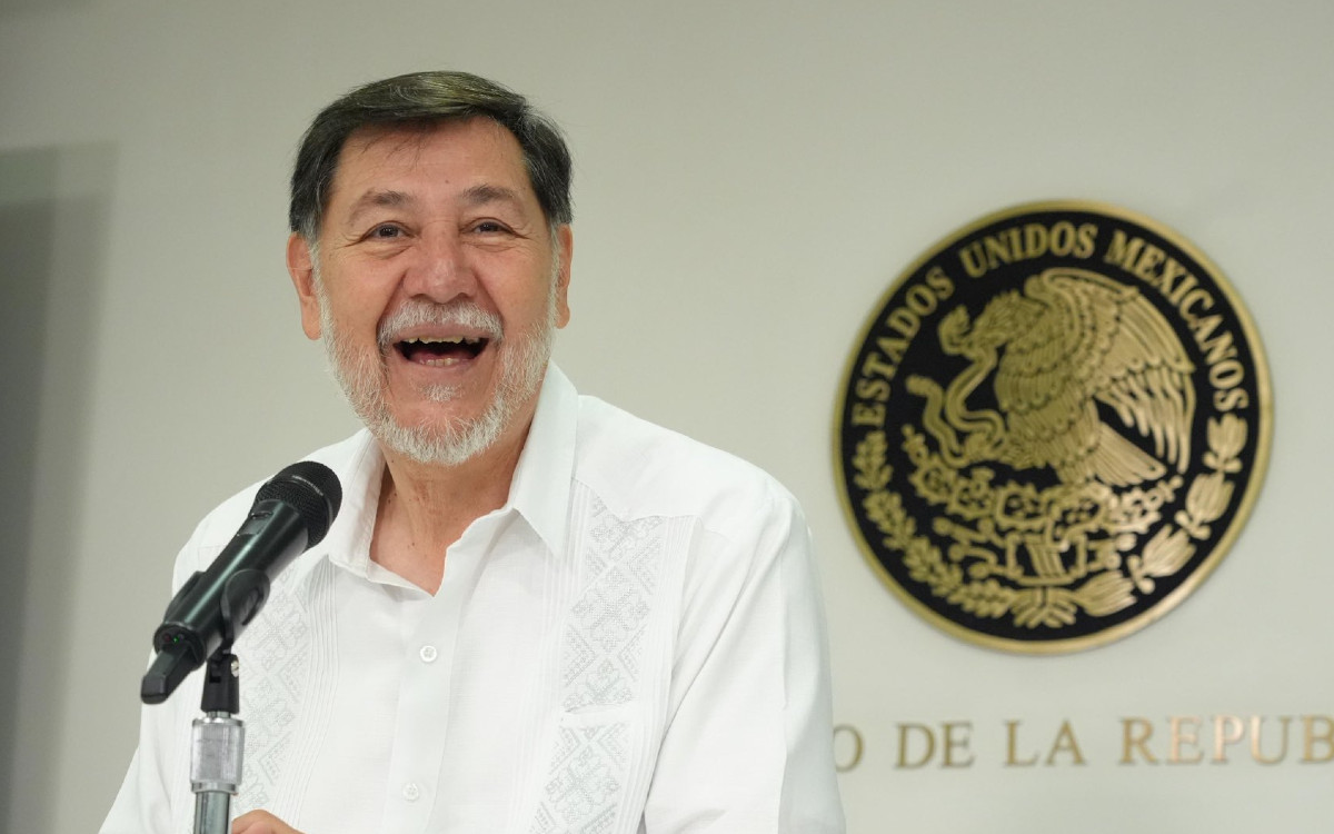 Senador de EU plantea aumentar impuesto a remesas por declaración de Fernández Noroña