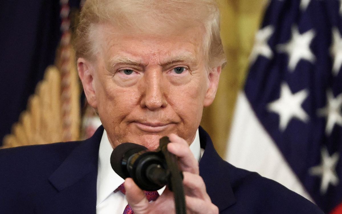 Tribunal bloquea orden de Trump de desplegar al Ejército en Los Ángeles