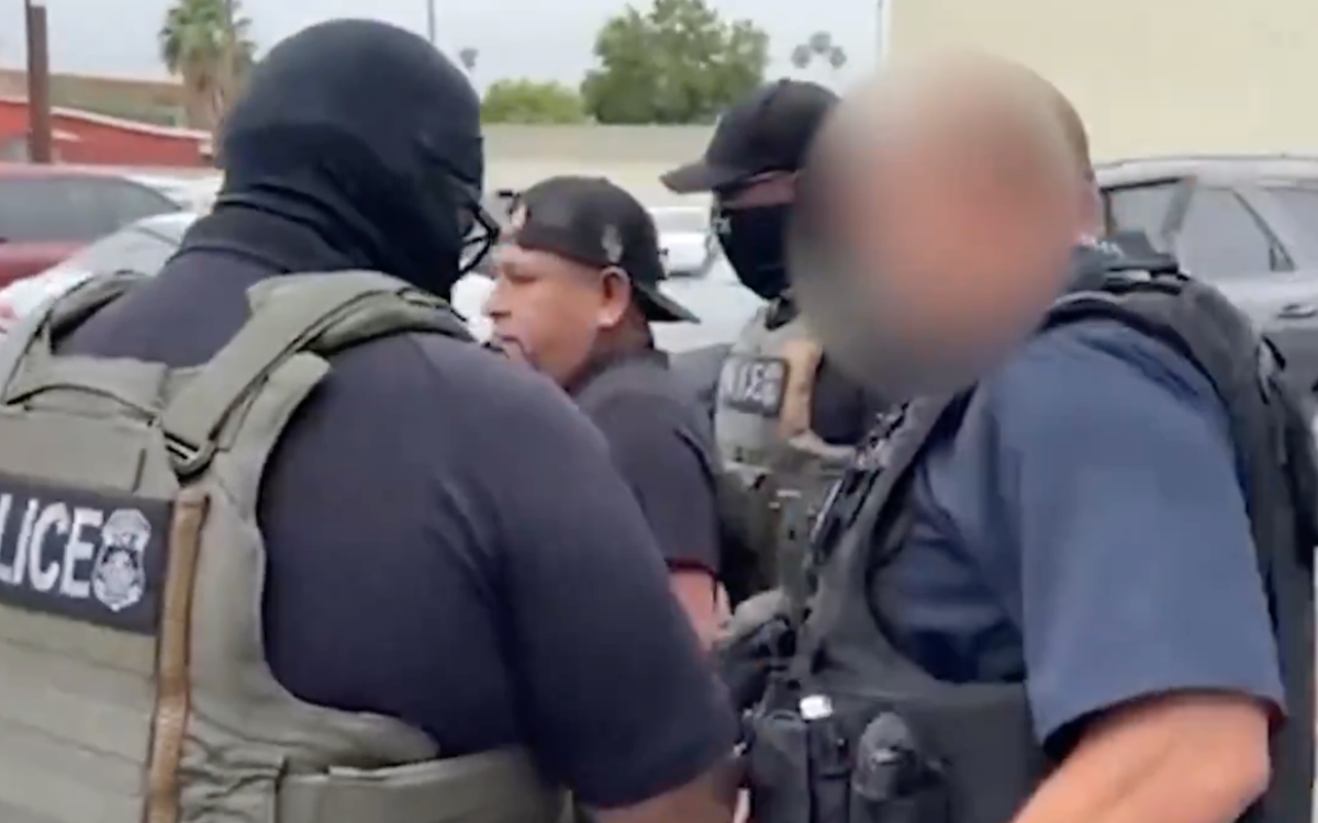 ICE podrá deportar a inmigrantes a países distintos del suyo con seis horas de aviso: memorando