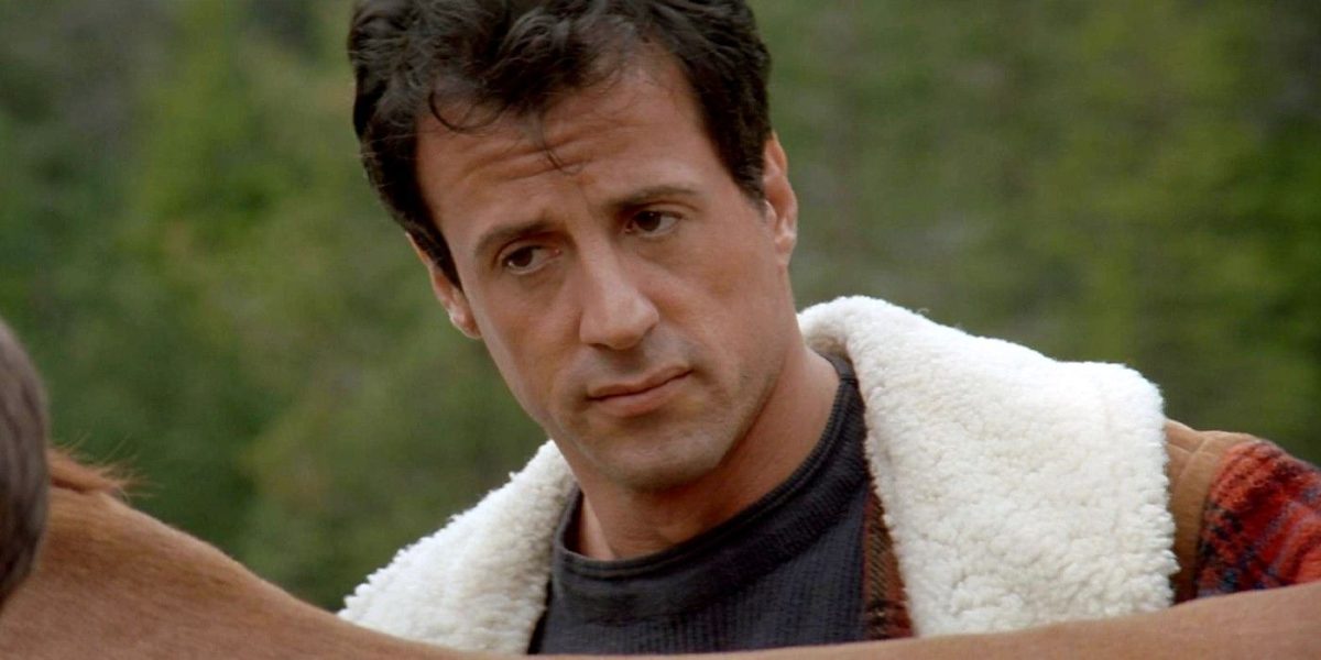 Reiniciar la película de acción de $ 255 millones de Sylvester Stallone provocada por New Star, 36: "Es salvaje, es crudo"