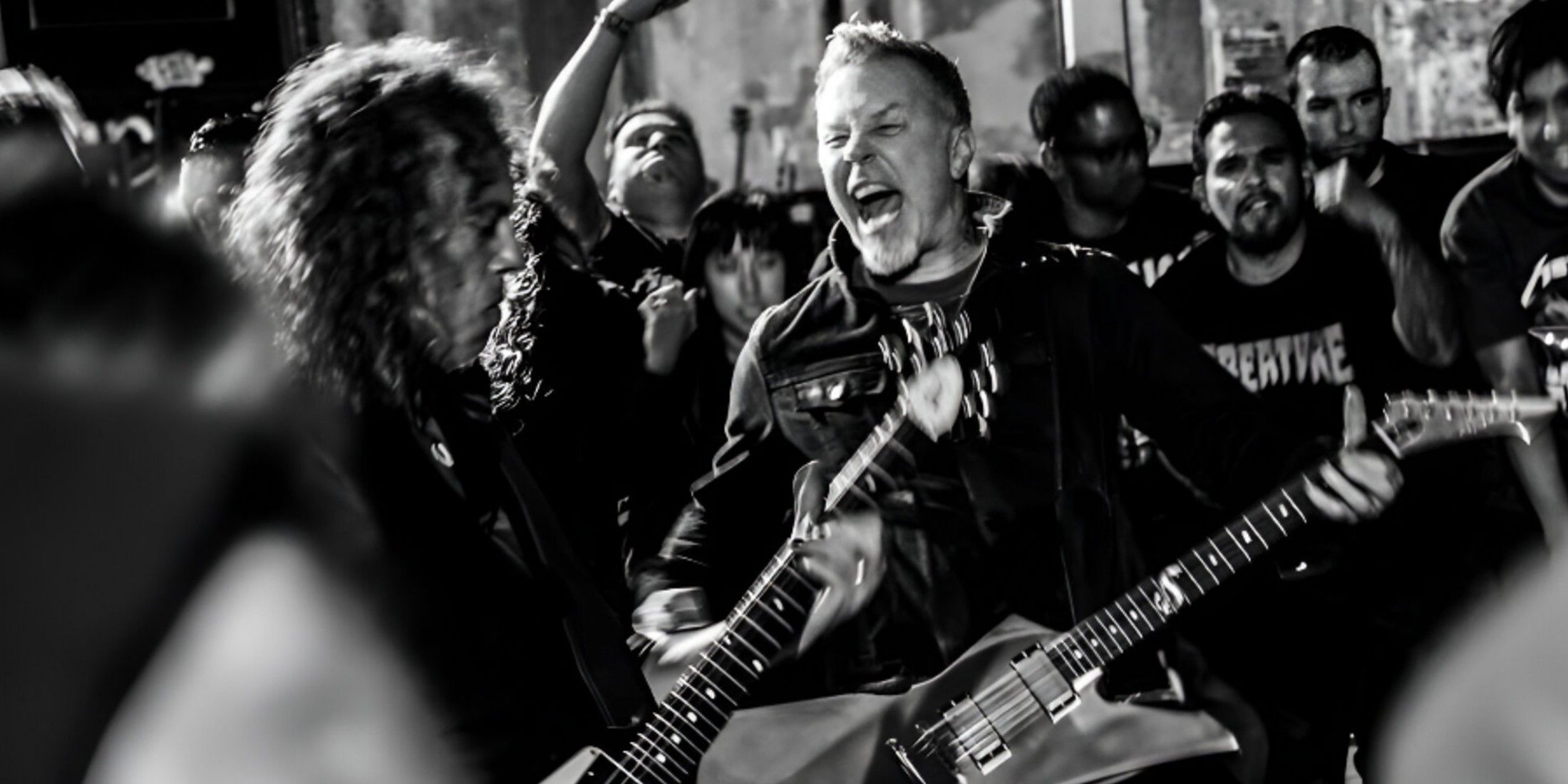 Si te gusta Metallica, entonces te encantará estas 10 bandas de metal modernas