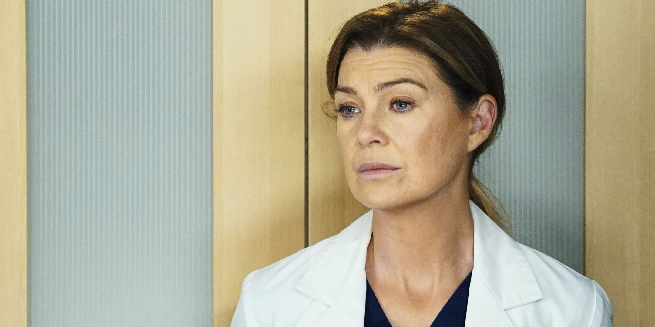 Meredith necesita arreglar su terrible comportamiento en la temporada 22 de Anatomía de Grey (por el bien de Derek)