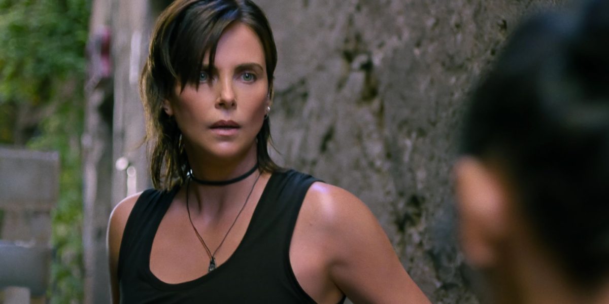 Por qué el director de Old Guard 2 tenía una "muerte del héroe" explicada por el director