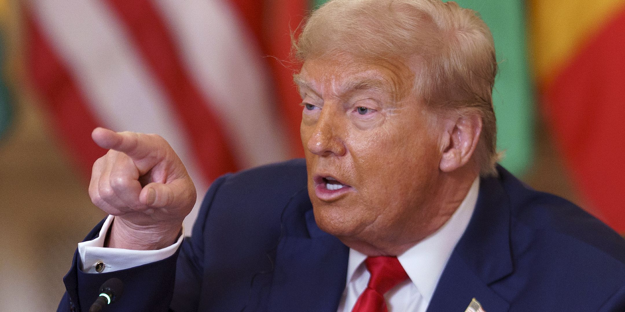 Donald Trump golpea a otro anfitrión de CBS después de la cancelación de Colbert: “[Her] La carrera ha terminado “