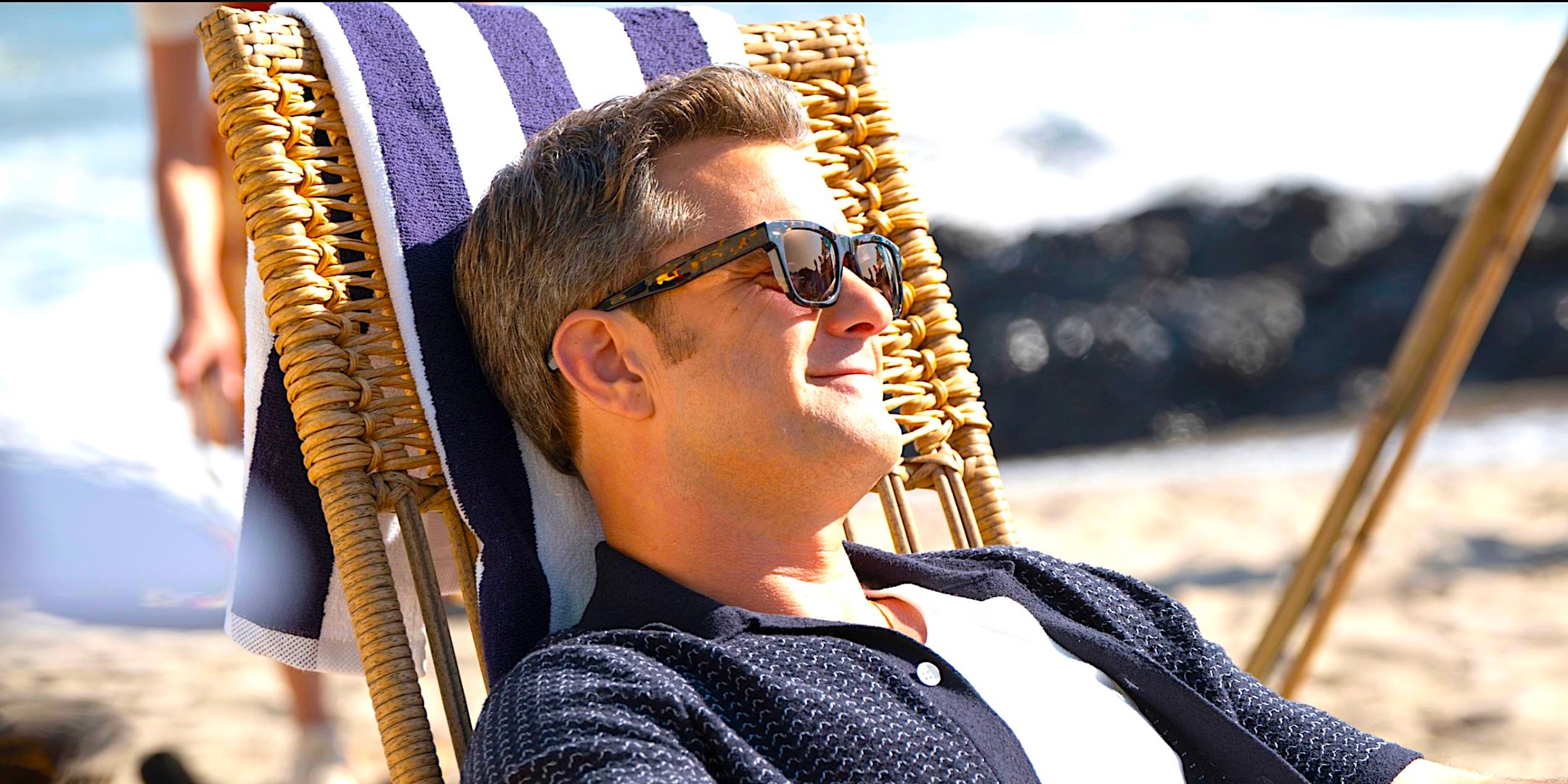 Otro programa hace que la teoría de los fanáticos más salvajes del doctor Odyssey sea más probable (y la temporada 2 aún más necesaria)