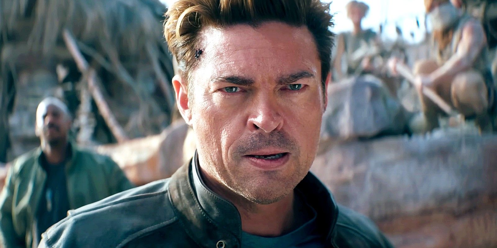 Cómo Johnny Cage de Mortal Kombat 2 es diferente de los videojuegos y las versiones de películas pasadas explicadas por Karl Urban