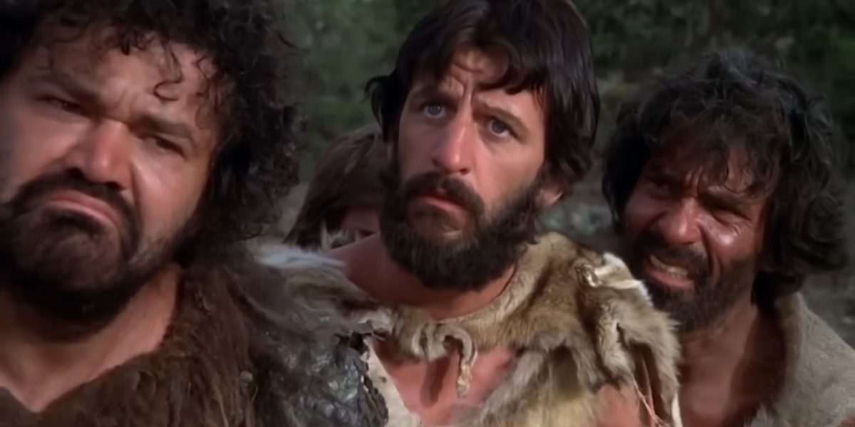 Probablemente no tenías idea de que este ícono musical protagonizó una película de dinosaurio de los años ochenta obligada